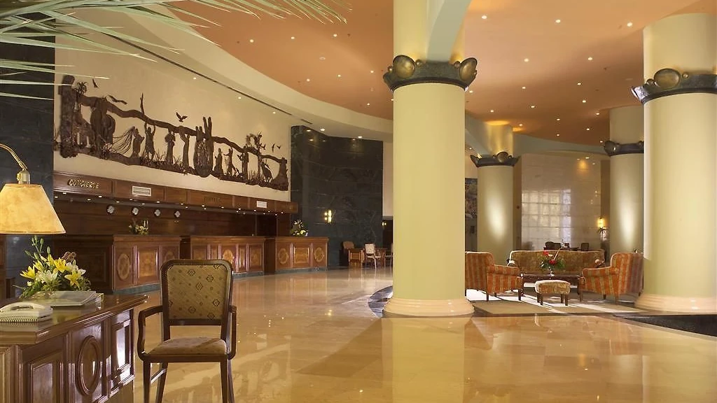 الفندق لابلايا بيتش ريزورت - طابا